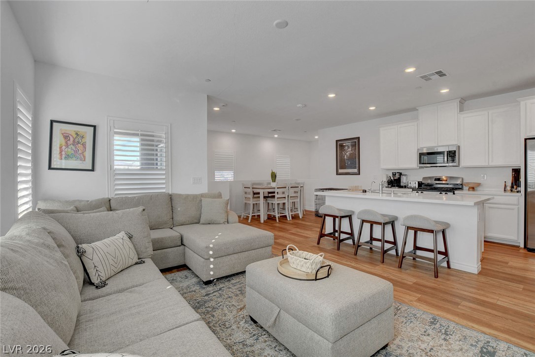 Photo 8 of 31, 7218 N Decatur Boulevard #6