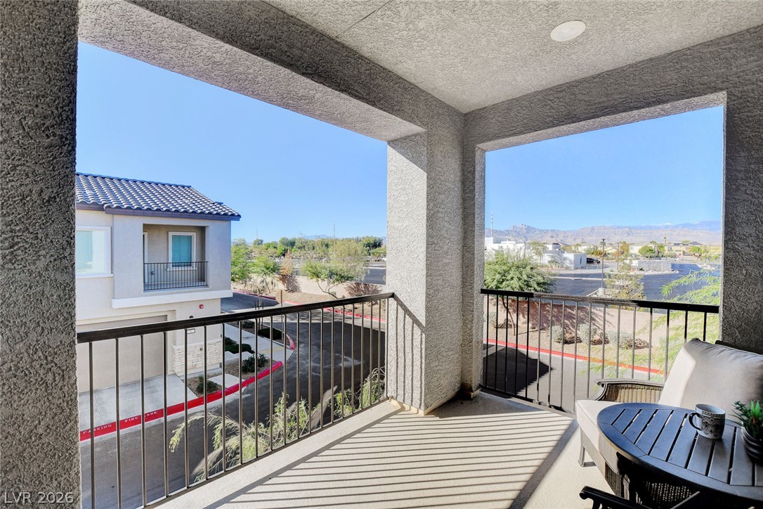 Photo 11 of 31, 7218 N Decatur Boulevard #6