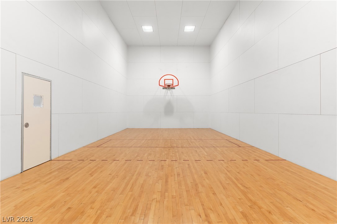 Photo 45 of 51, 7821 Surfcrest Court