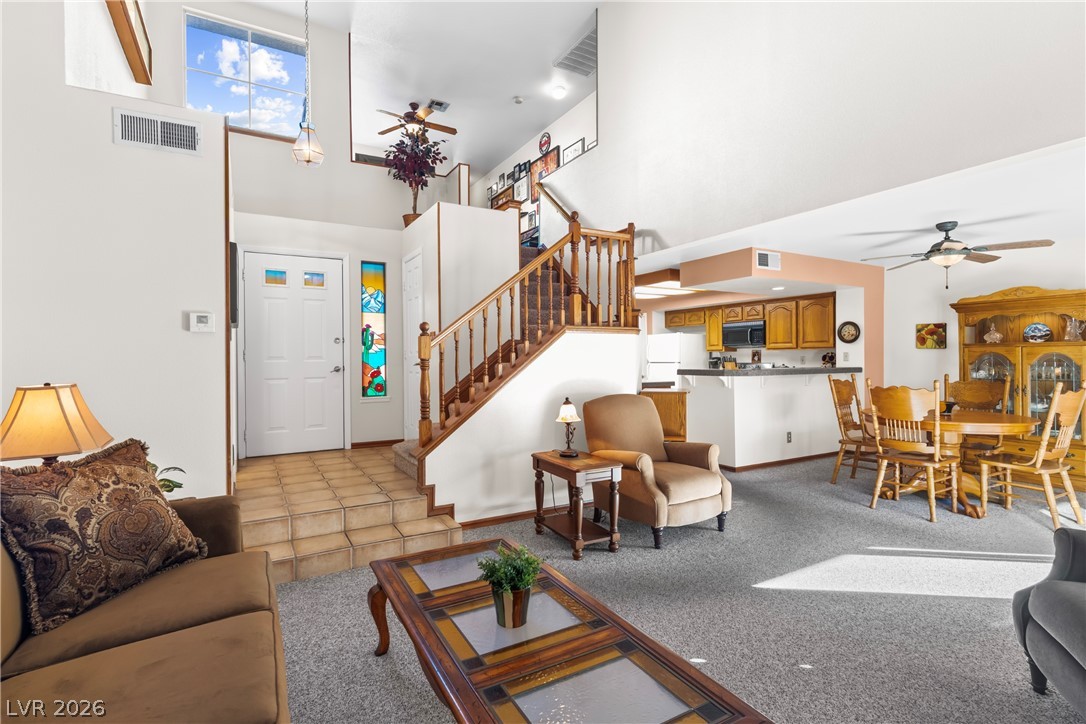 Photo 7 of 51, 7821 Surfcrest Court