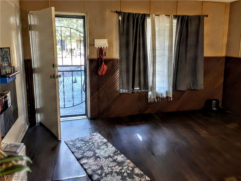 Photo 2 of 585 S Royal Crest Circle #3