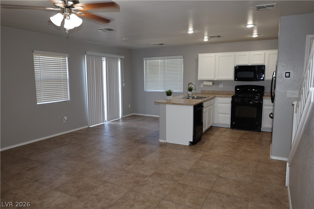 Photo 2 of 510 W Eresma Street