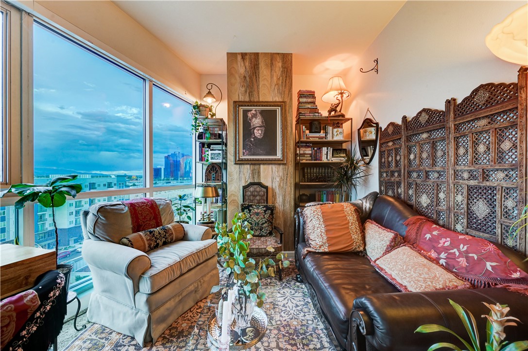 Photo 9 of 49, 4525 Dean Martin Drive #802