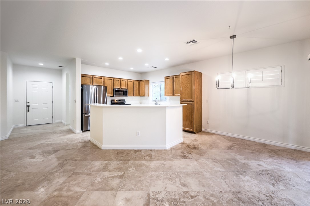 Photo 4 of 1748 Warrington Drive