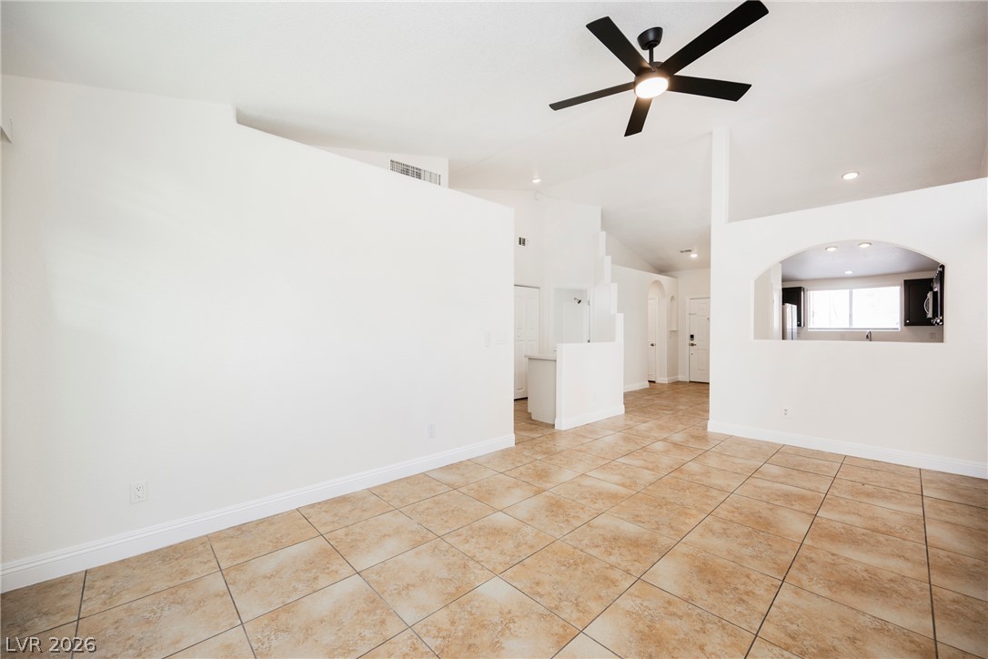 Photo 8 of 21, 2503 River Oaks Drive