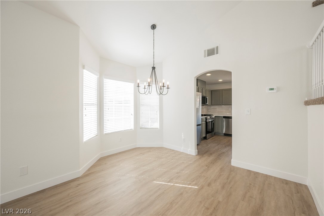 Photo 7 of 30, 5243 Willowdale Court