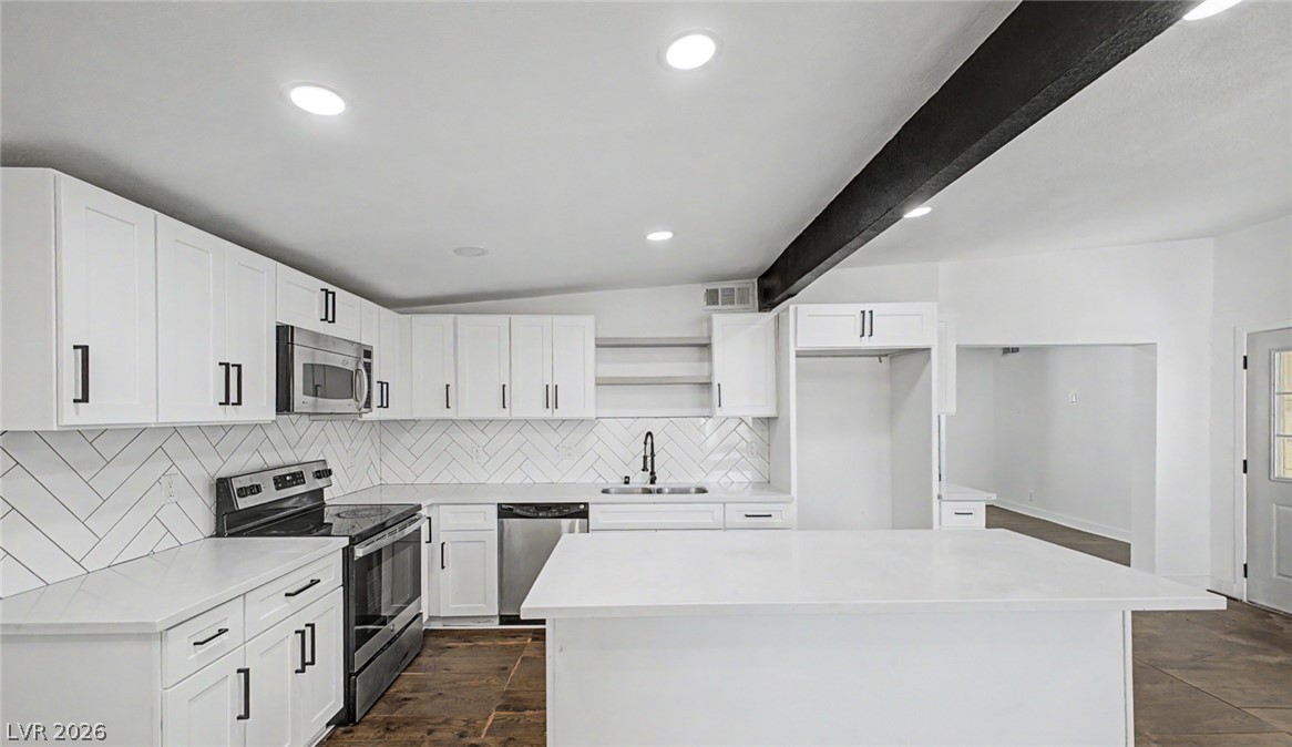 Photo 3 of 3220 Stanley Avenue