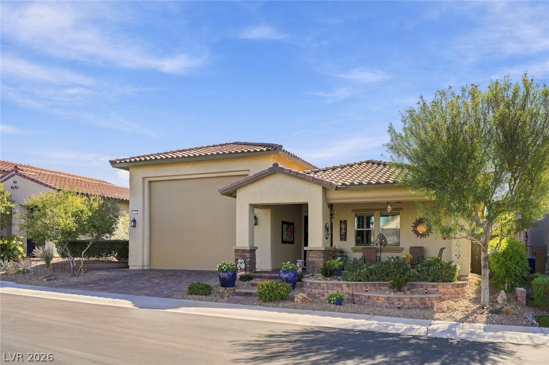 Photo 7 of 90, 405 Middlestone Avenue