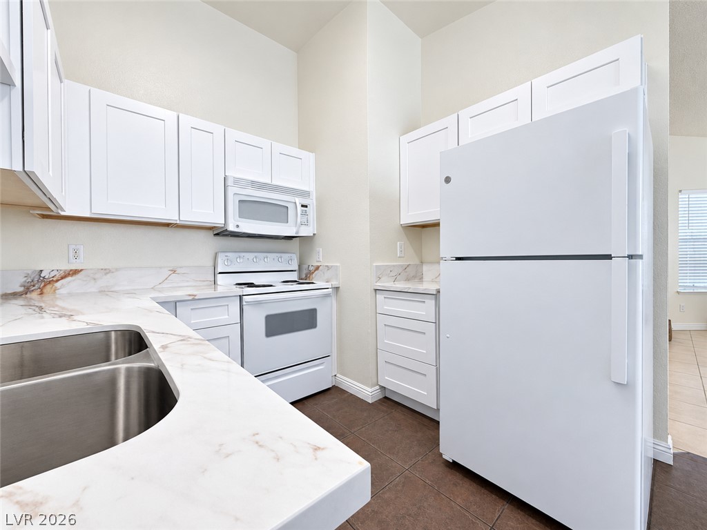 Photo 9 of 22, 1417 Rainbow Meadows Drive