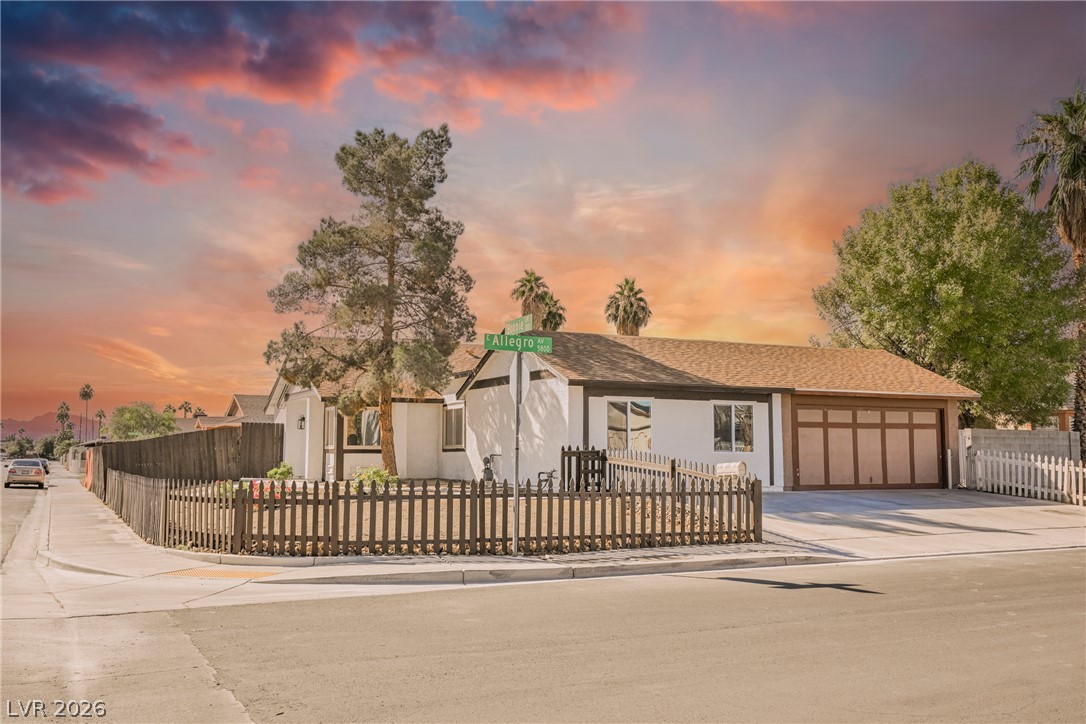 Photo 4 of 5789 Allegro Avenue