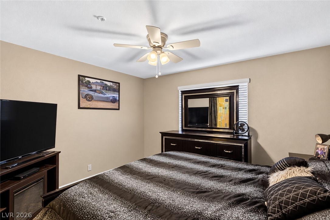 Photo 18 of 47, 2111 Sealion Drive #105