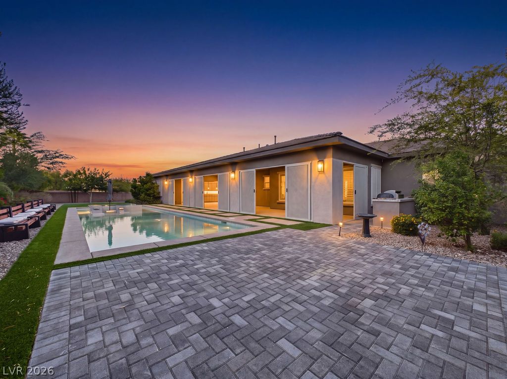 Photo 13 of 57, 8940 Hickam Avenue