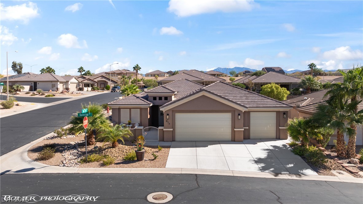 Photo 4 of 674 Sunrise Way