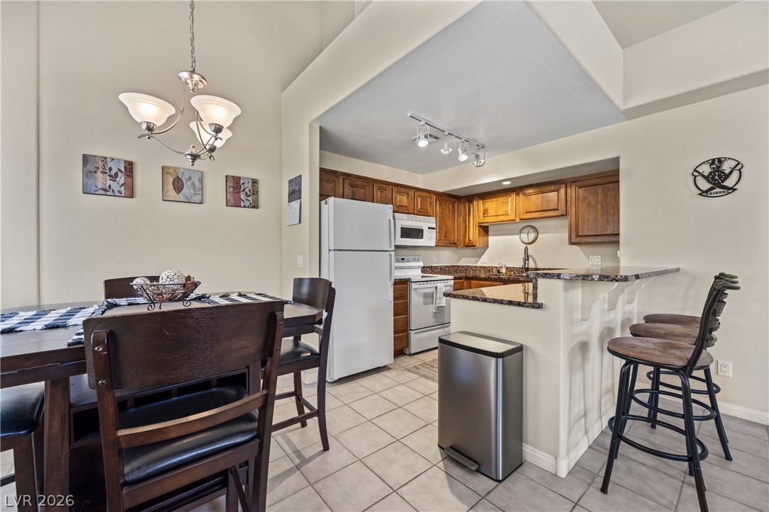 Photo 3 of 890 Kitty Hawk Drive #1824