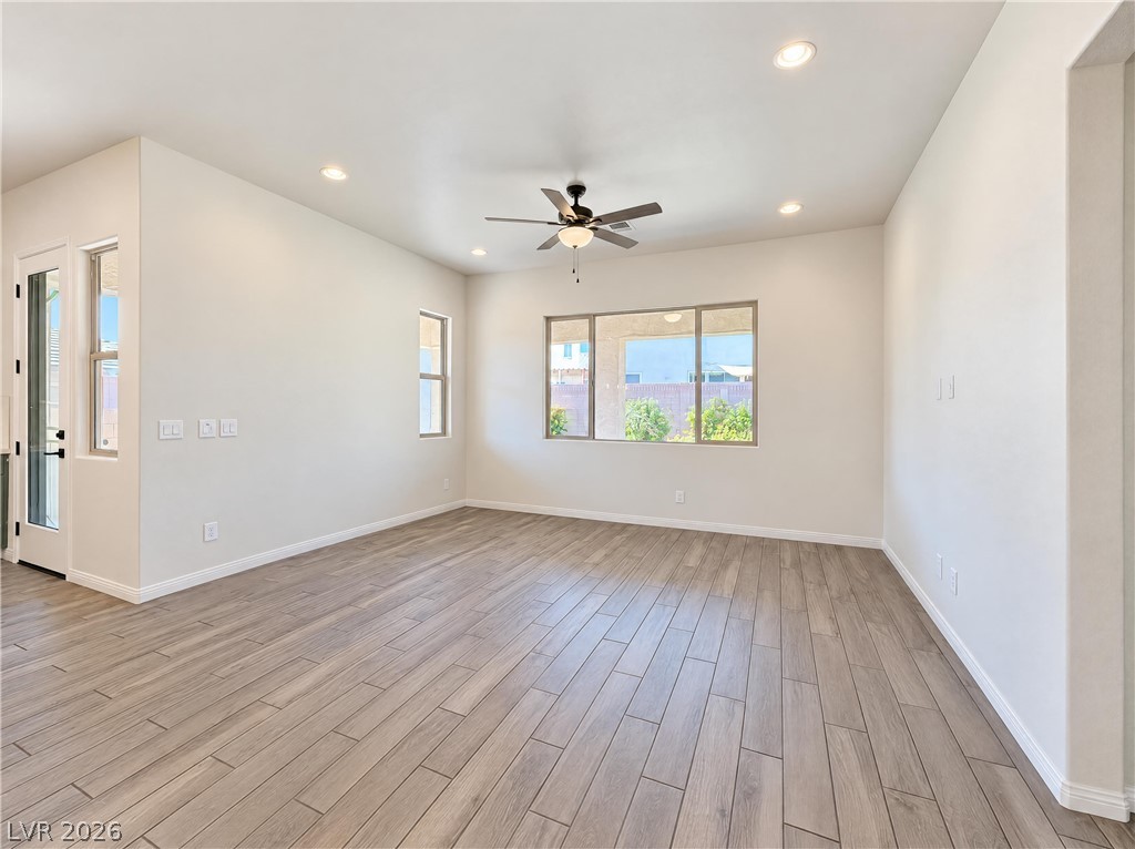 Photo 8 of 20, 6137 Bugsy Street