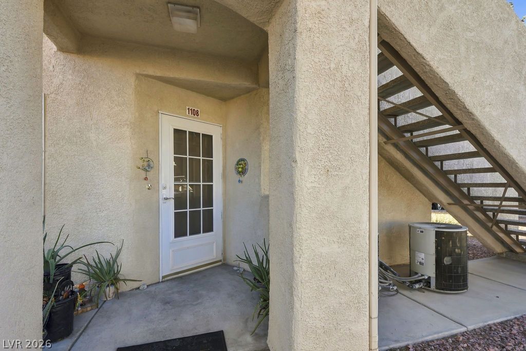 Photo 2 of 1881 W Alexander Road #1108