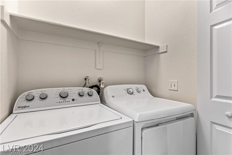 Photo 14 of 22, 352 Amber Pine Street #201