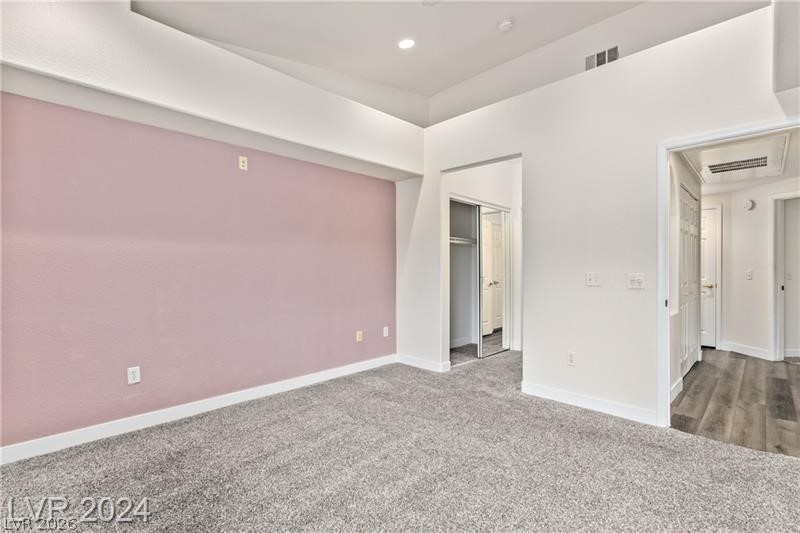 Photo 16 of 22, 352 Amber Pine Street #201