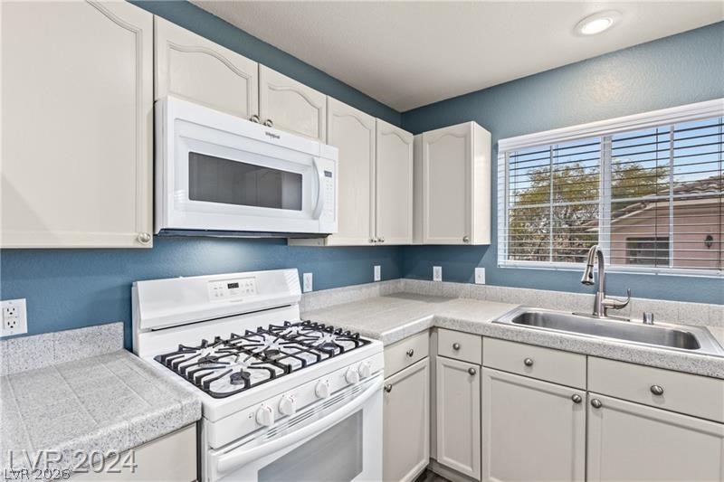 Photo 3 of 352 Amber Pine Street #201
