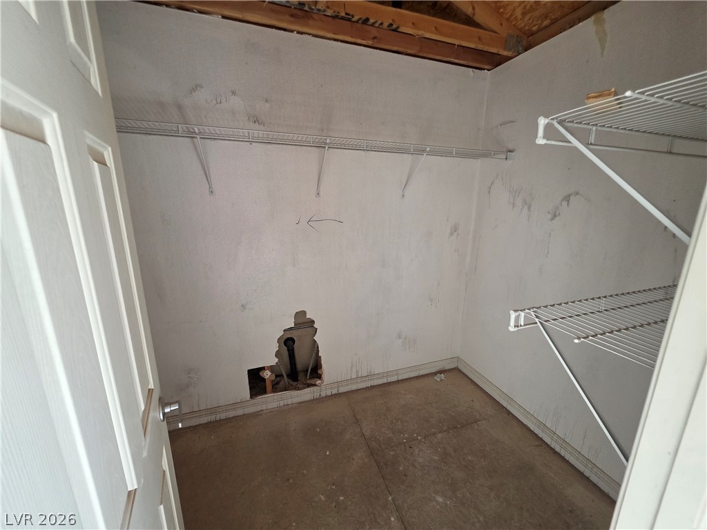 Photo 24 of 40, 8949 Veneroso Street