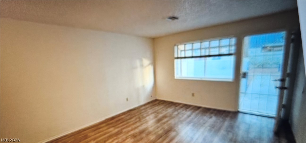 Photo 8 of 22, 2116 Bavington Drive #C