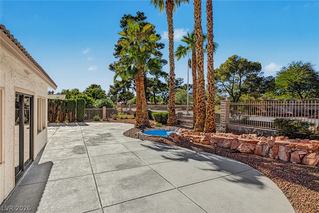 Photo 36 of 59, 5305 Braemar Drive