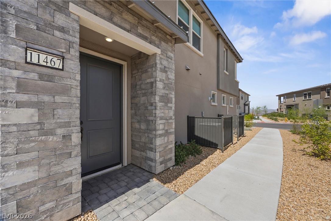 Photo 9 of 42, 11467 Contour Avenue