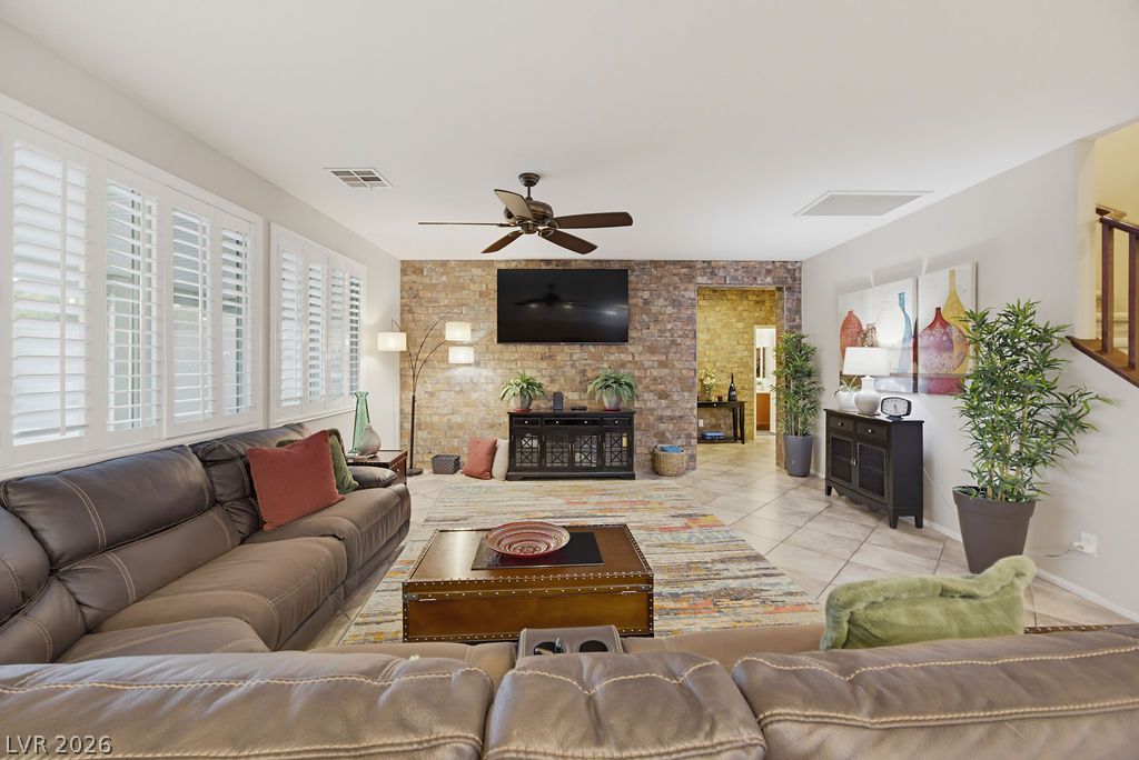 Photo 4 of 10425 Ingelow Court