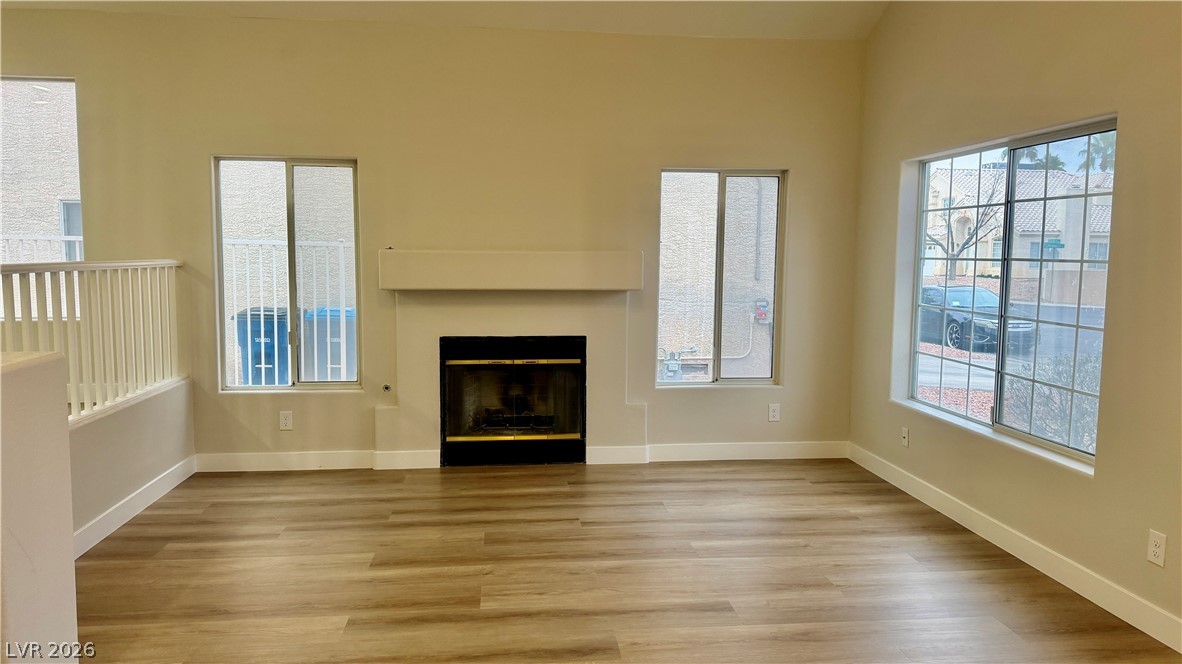 Photo 3 of 4595 Barnes Court