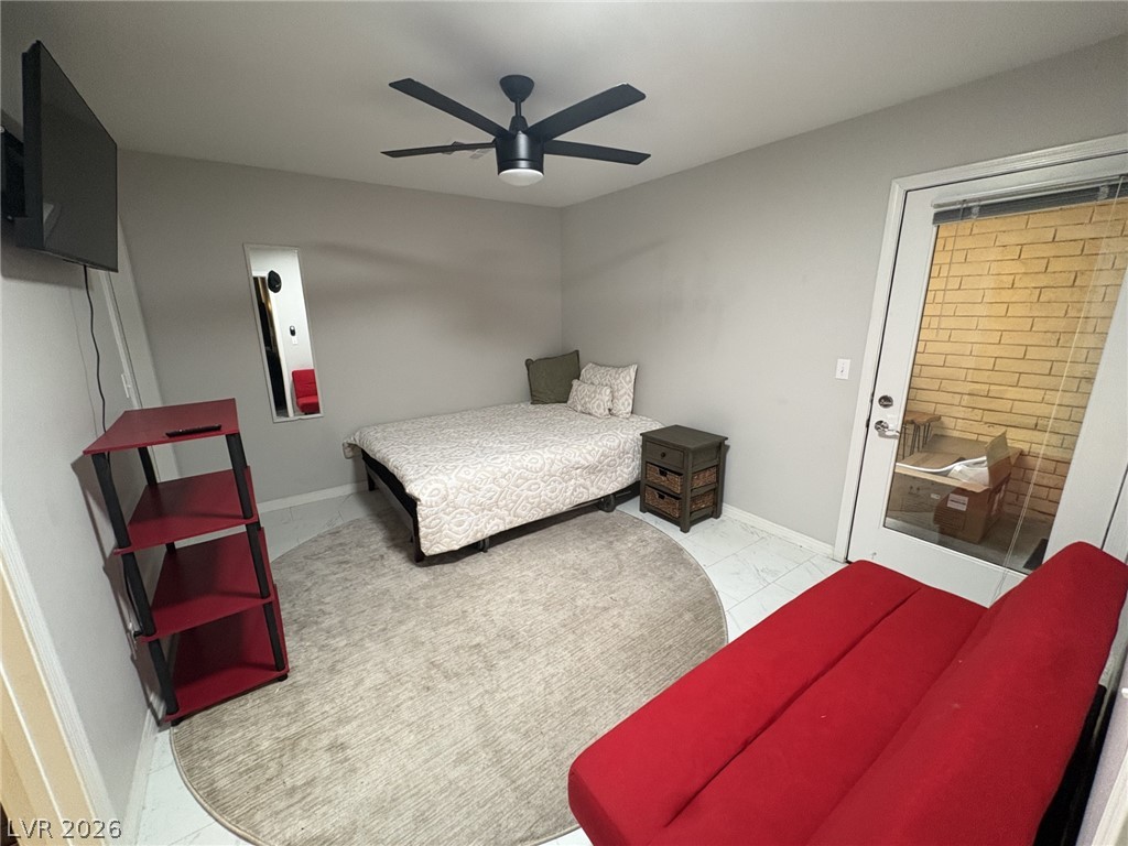 Photo 13 of 21, 3005 Saint George Street #D