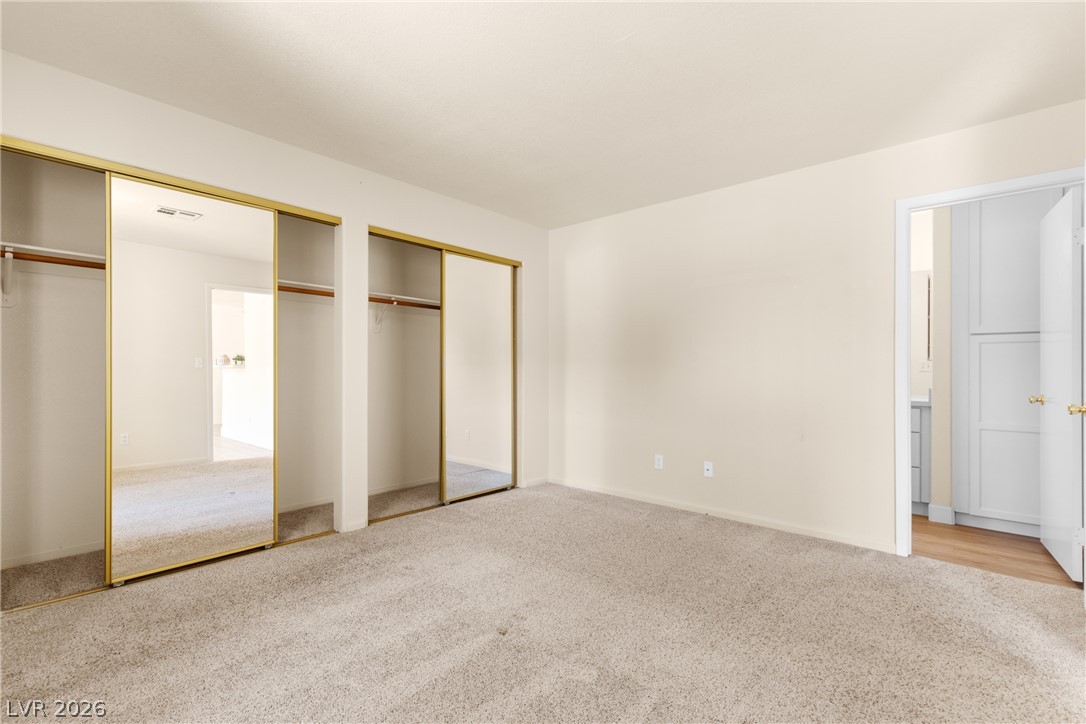 Photo 21 of 42, 5251 Lindell Road #101