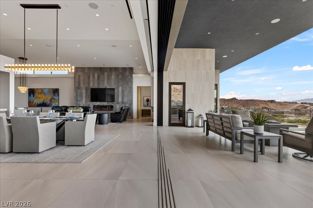 Photo 5 of 657 Ridgestone Rim Court