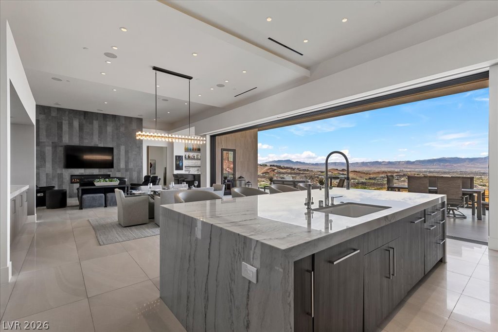 Photo 7 of 97, 657 Ridgestone Rim Court