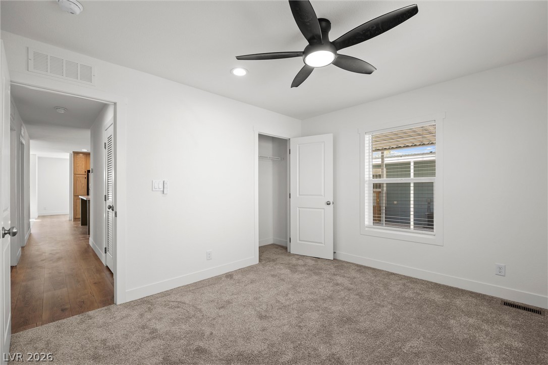 Photo 23 of 35, 468 W Ingram Avenue