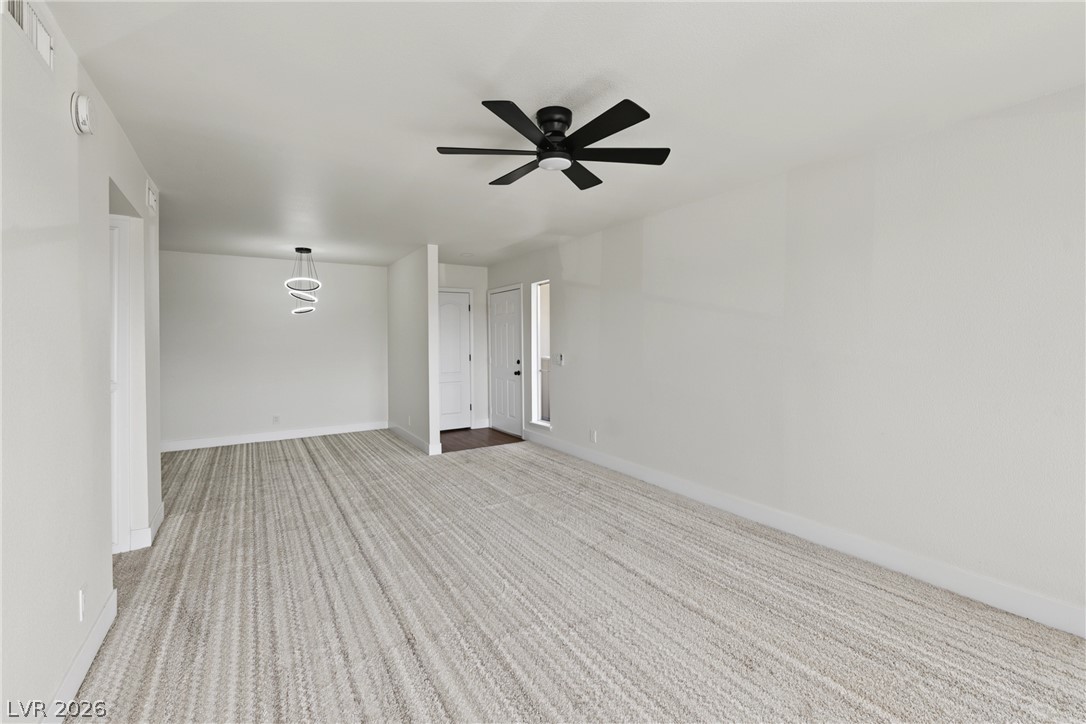 Photo 2 of 668 Oakmont Avenue #1706