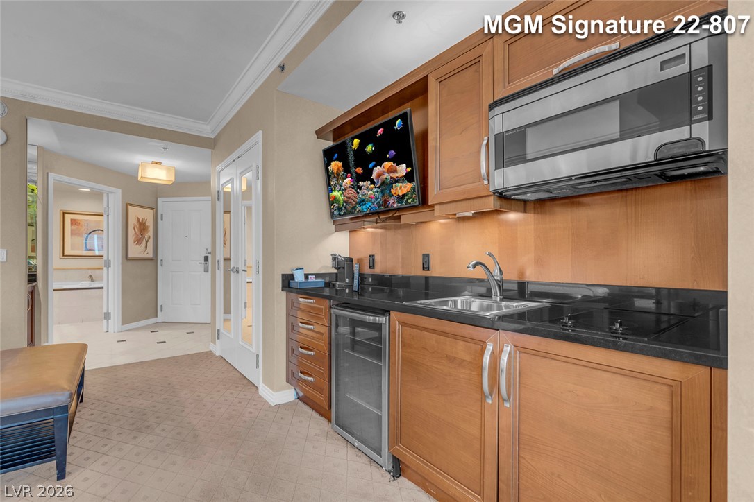Photo 28 of 54, 125 E Harmon Avenue #2207