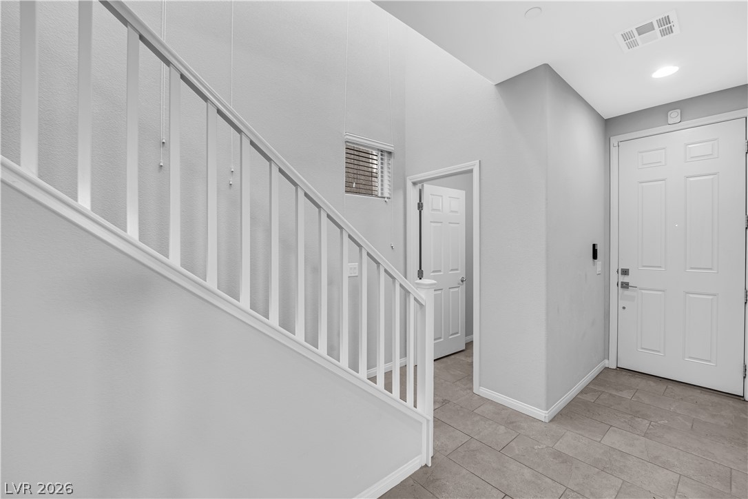 Photo 14 of 24, 908 Brayfield Court