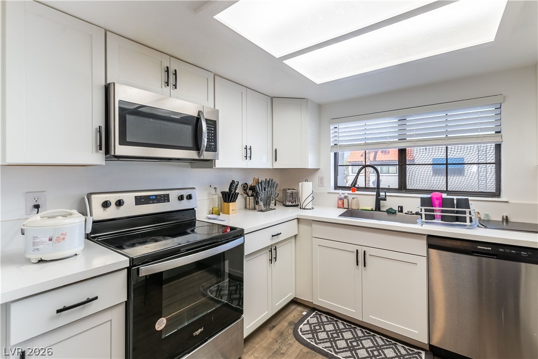 Photo 8 of 25, 101 Luna Way #224