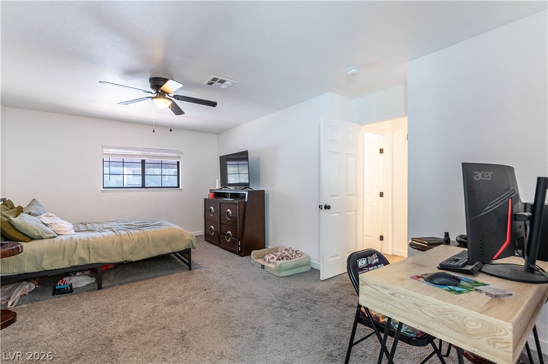 Photo 14 of 25, 101 Luna Way #224