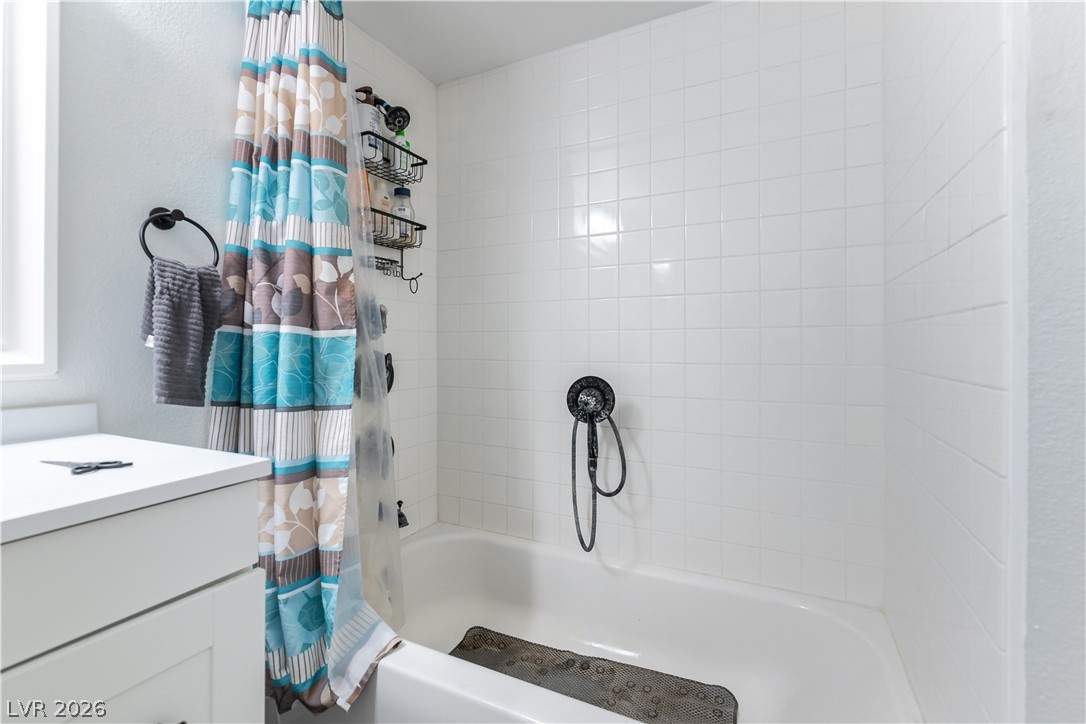 Photo 22 of 25, 101 Luna Way #224