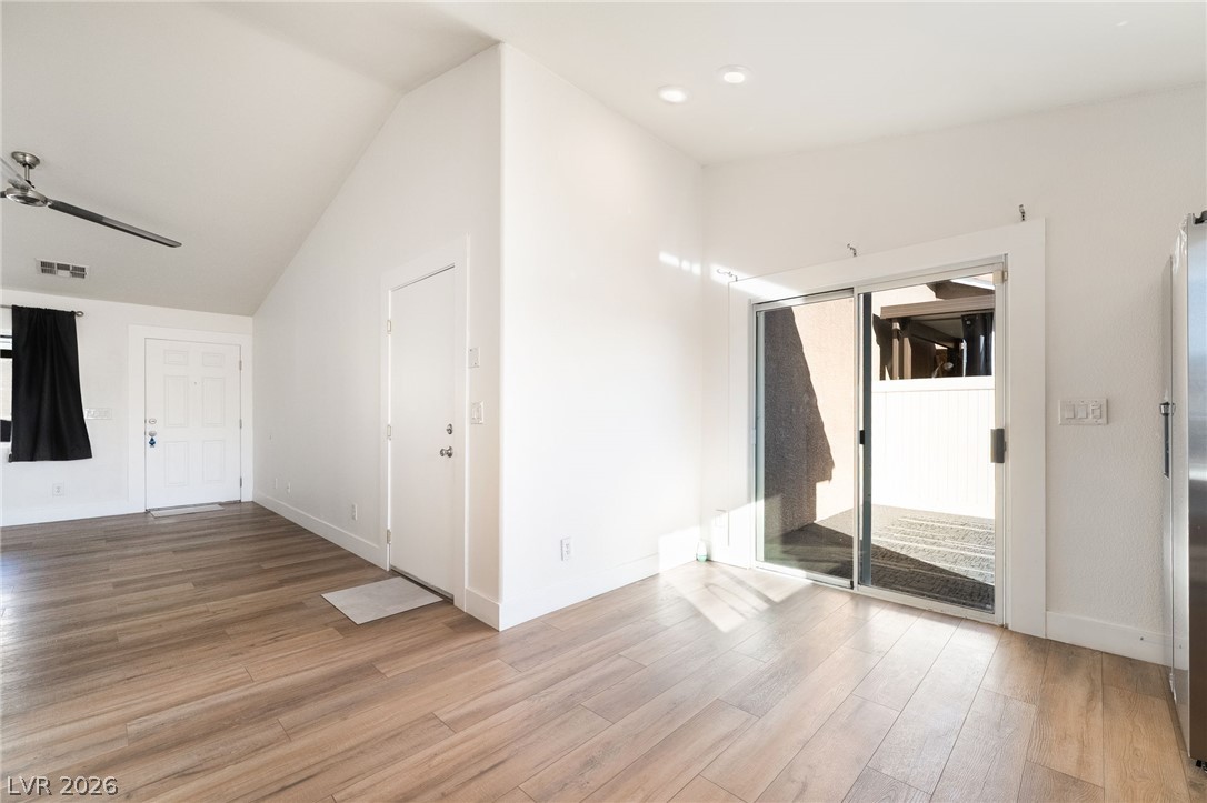 Photo 9 of 27, 9360 Borough Park Street