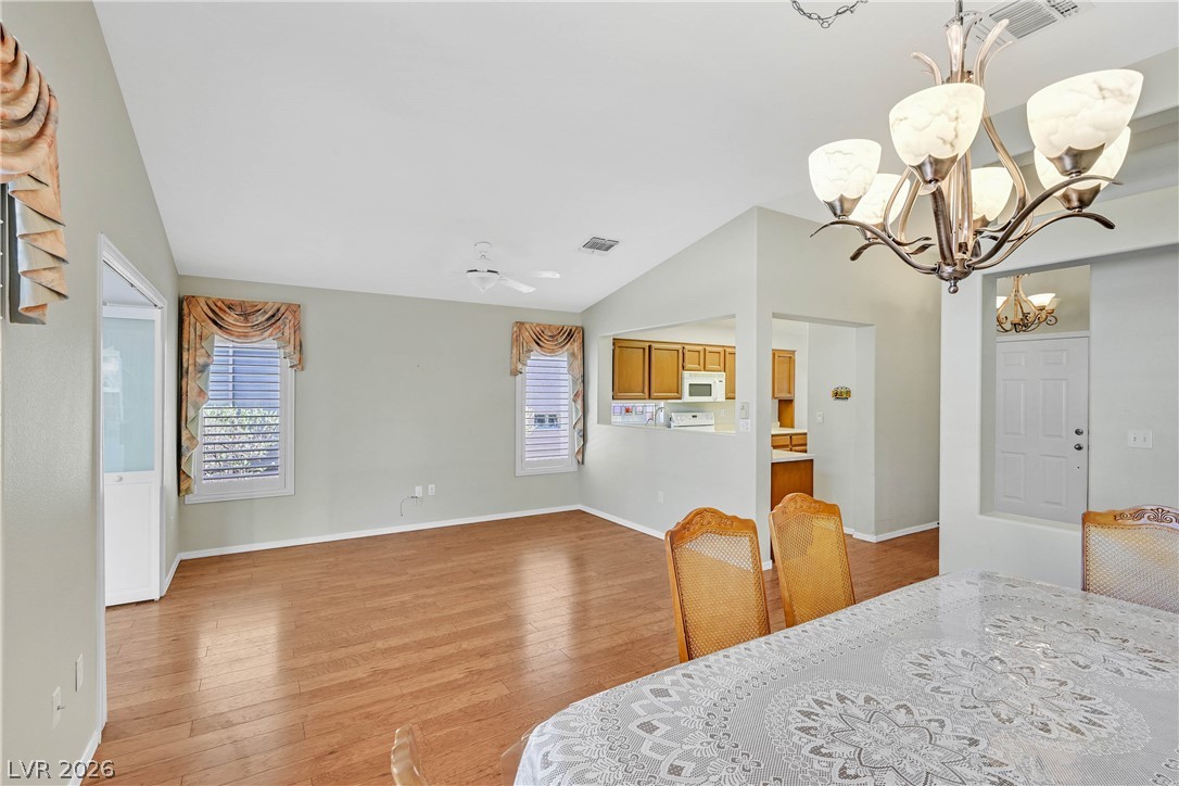 Photo 6 of 39, 2022 Poppywood Avenue