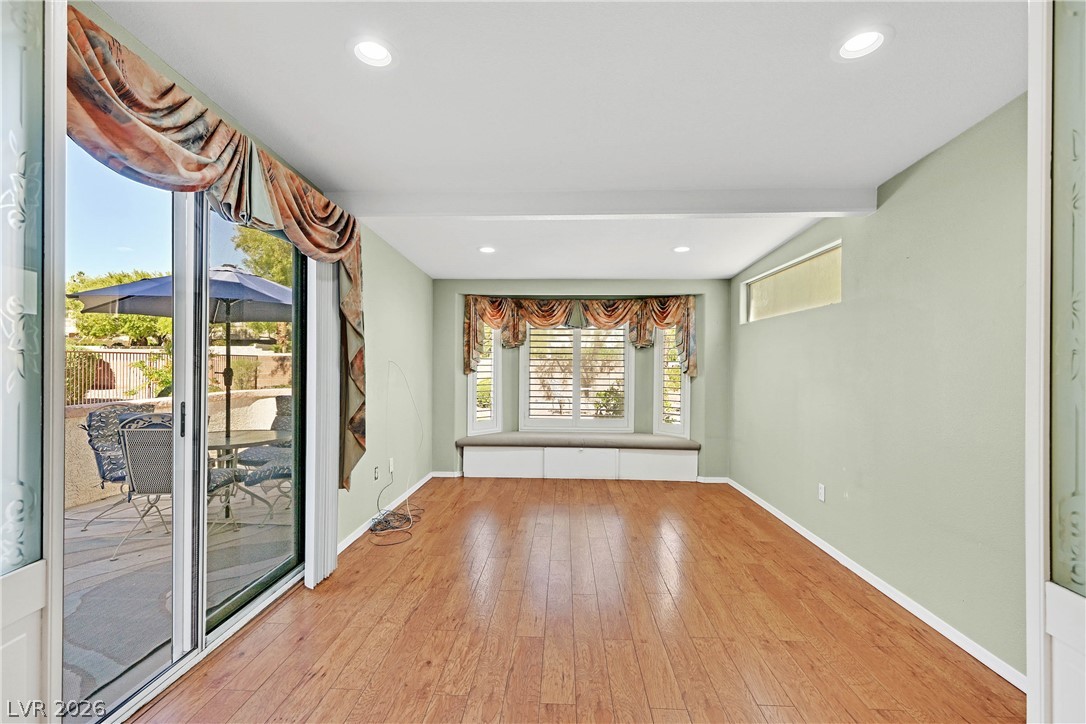 Photo 10 of 39, 2022 Poppywood Avenue
