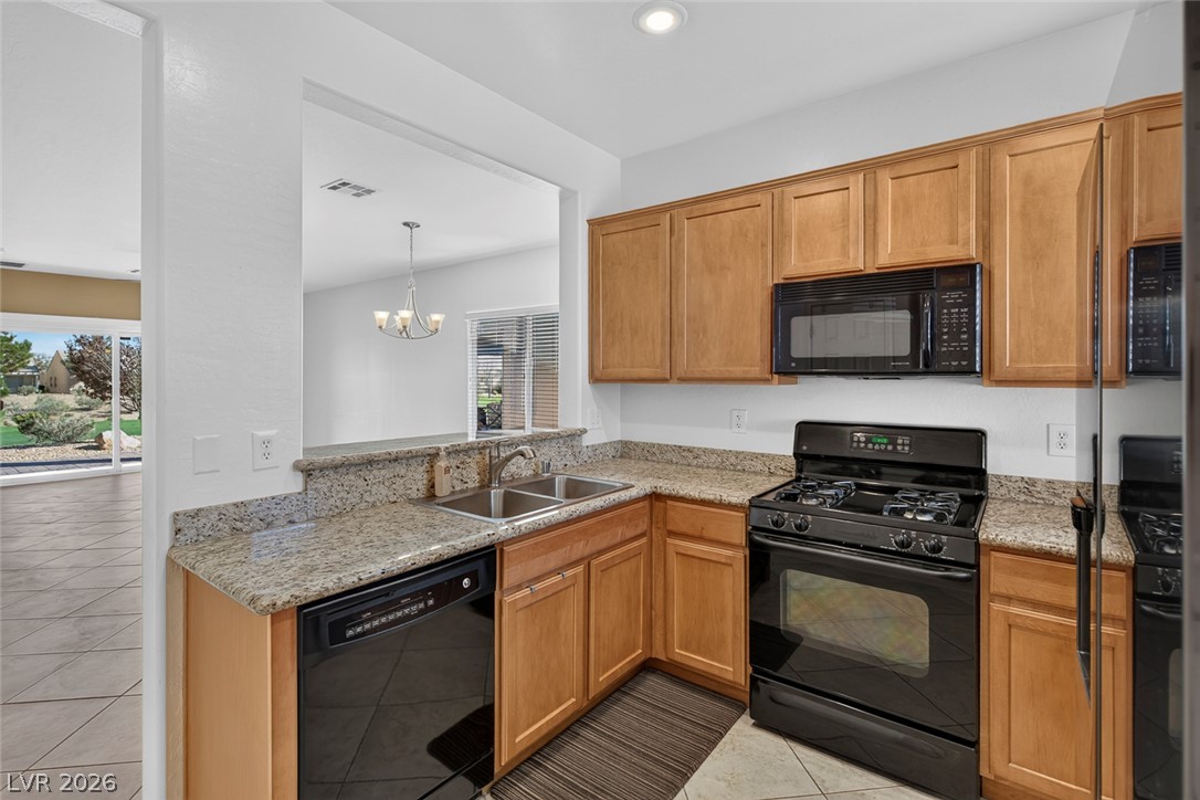 Photo 17 of 46, 7820 Pine Warbler Way