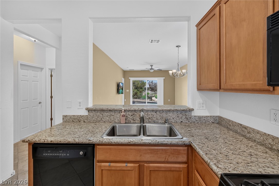 Photo 18 of 46, 7820 Pine Warbler Way