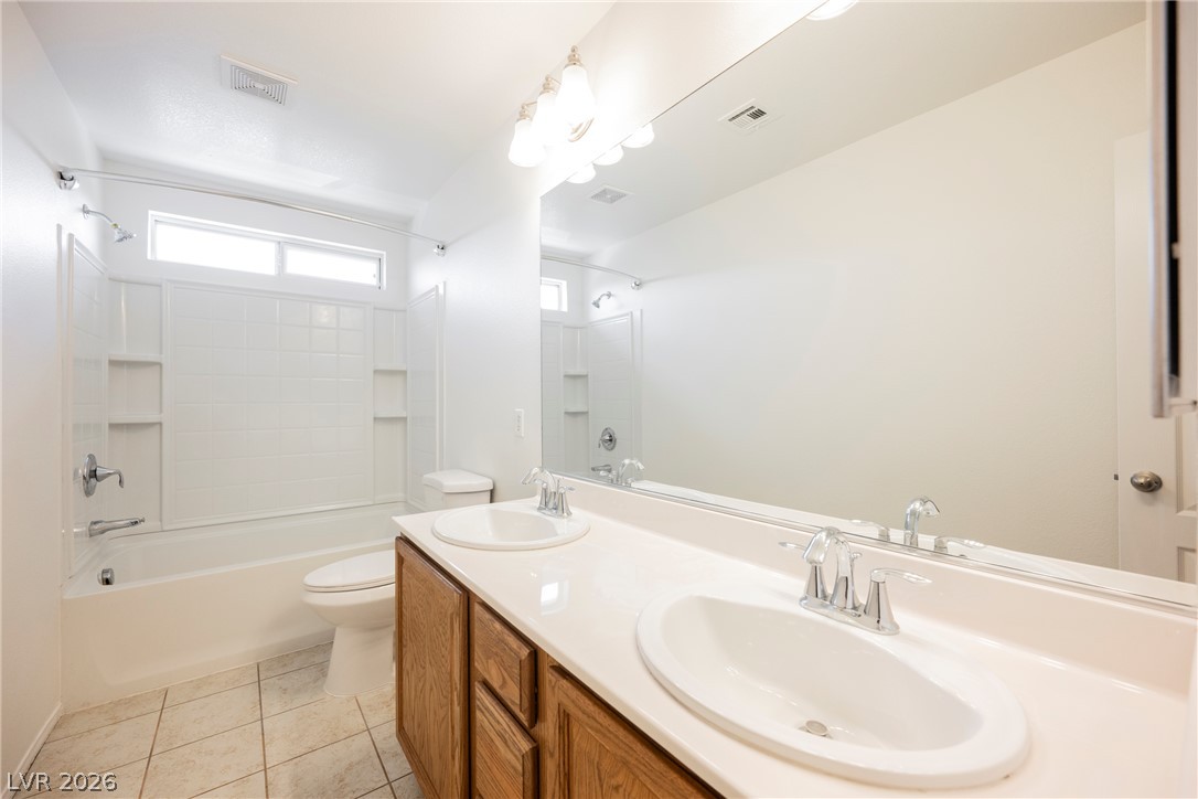 Photo 19 of 26, 1513 Groom Avenue