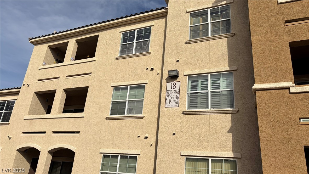 Photo 28 of 33, 8777 W Maule Avenue #2137