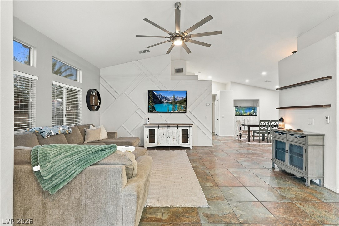 8433 Cabin Peak Street, Las Vegas