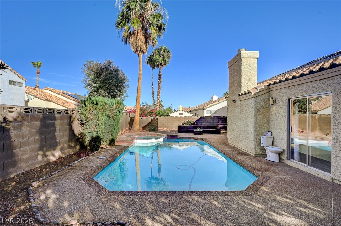 Photo 55 of 57, 904 Serpentina Avenue