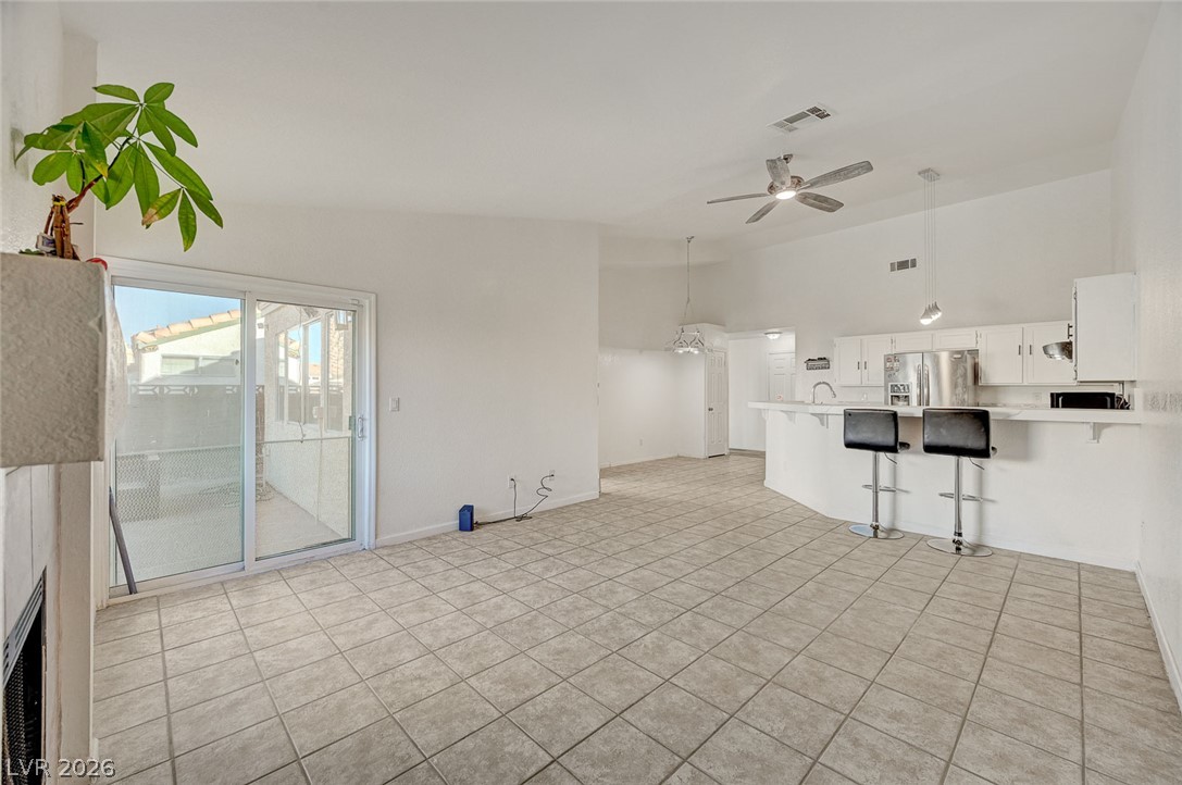 Photo 20 of 57, 904 Serpentina Avenue
